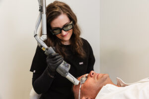 A provider performs the best treatment for acne scars in Chapel Hill